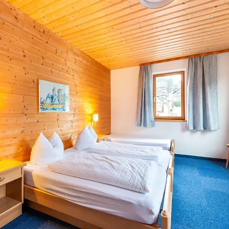 House In Near Zillertal Slopes, Cleaning Included פוגן